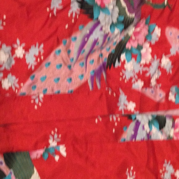 Japanese Kimono - Picture 10 of 13